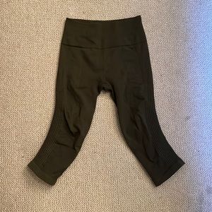 Lulu lemon cropped leggings